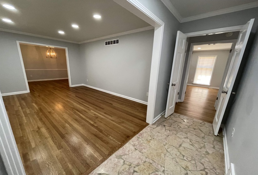 379 MCELROY RD, Memphis, Tennessee 38120, 4 Bedroom Bedrooms, 7 Room Rooms,3 BathroomBathrooms,Residential,For Sale,MCELROY,0,10221037