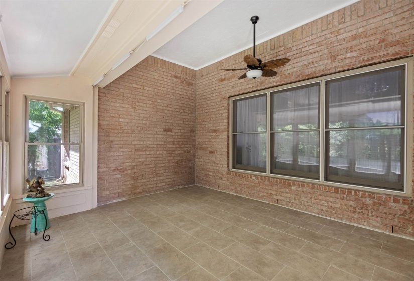 10475 JUNEAU WAY, Collierville, Tennessee 38017, 4 Bedroom Bedrooms, 8 Room Rooms,2 BathroomBathrooms,Residential,For Sale,JUNEAU,0,10221043
