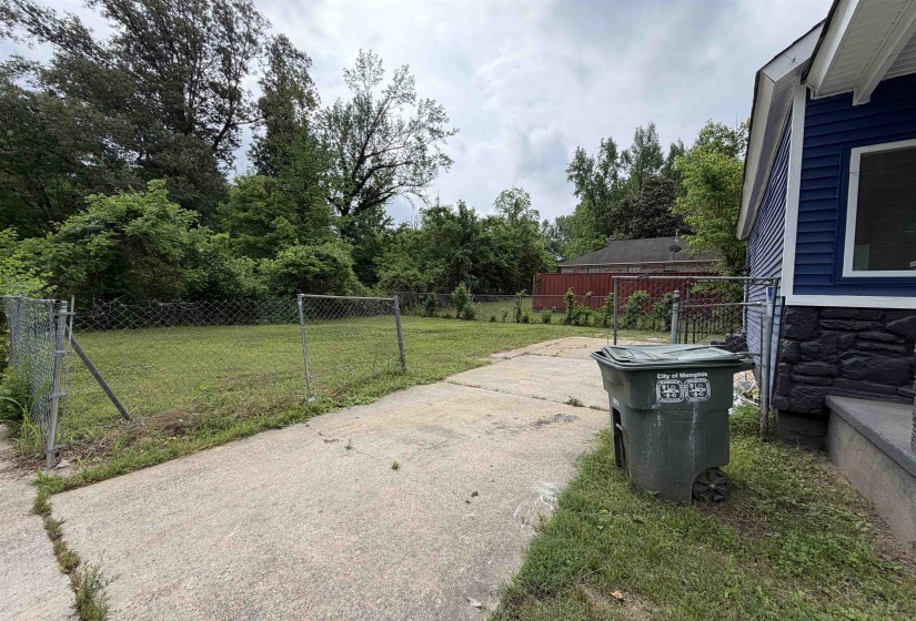 945 NORA DR, Memphis, Tennessee 38109, 3 Bedrooms Bedrooms, 5 Rooms Rooms,2 BathroomsBathrooms,Rental Properties,For Sale,NORA,10221051