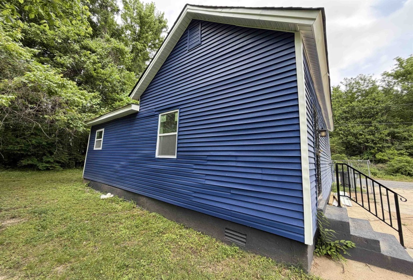 945 NORA DR, Memphis, Tennessee 38109, 3 Bedrooms Bedrooms, 5 Rooms Rooms,2 BathroomsBathrooms,Rental Properties,For Sale,NORA,10221051