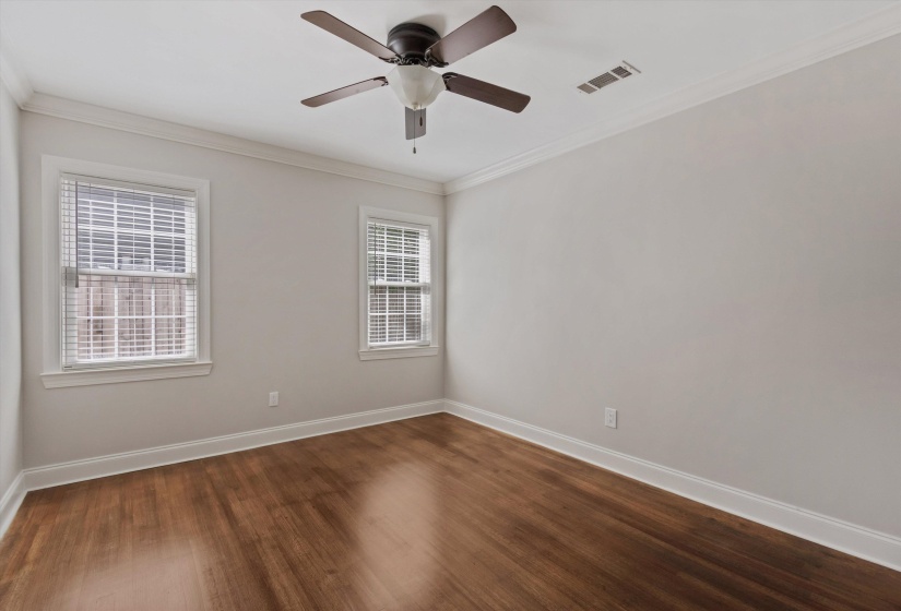 5302 ANGELA LN, Memphis, Tennessee 38120, 5 Bedroom Bedrooms, 12 Room Rooms,3.1 BathroomBathrooms,Residential,For Sale,ANGELA,0,10220583