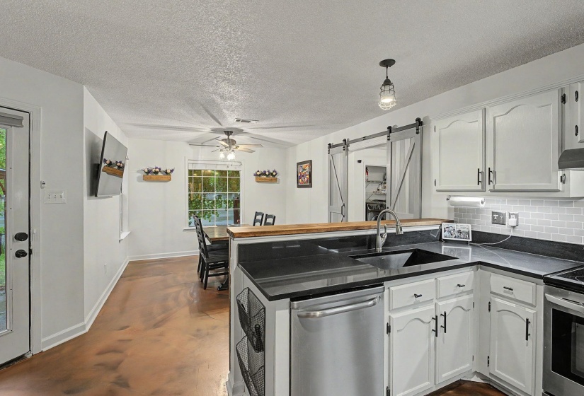 3775 CHARLES BROWN CV, Bartlett, Tennessee 38133, 4 Bedroom Bedrooms, 7 Room Rooms,2.1 BathroomBathrooms,Residential,For Sale,CHARLES BROWN,0,10221047