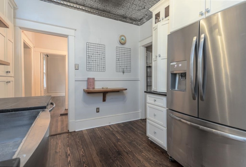 573 MCLEAN BLVD, Memphis, Tennessee 38104, 3 Bedroom Bedrooms, 2 Room Rooms,2 BathroomBathrooms,Residential,For Sale,MCLEAN,0,10221053