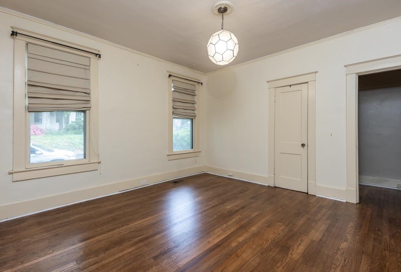 573 MCLEAN BLVD, Memphis, Tennessee 38104, 3 Bedroom Bedrooms, 2 Room Rooms,2 BathroomBathrooms,Residential,For Sale,MCLEAN,0,10221053