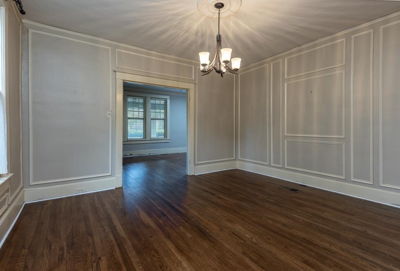 573 MCLEAN BLVD, Memphis, Tennessee 38104, 3 Bedroom Bedrooms, 2 Room Rooms,2 BathroomBathrooms,Residential,For Sale,MCLEAN,0,10221053