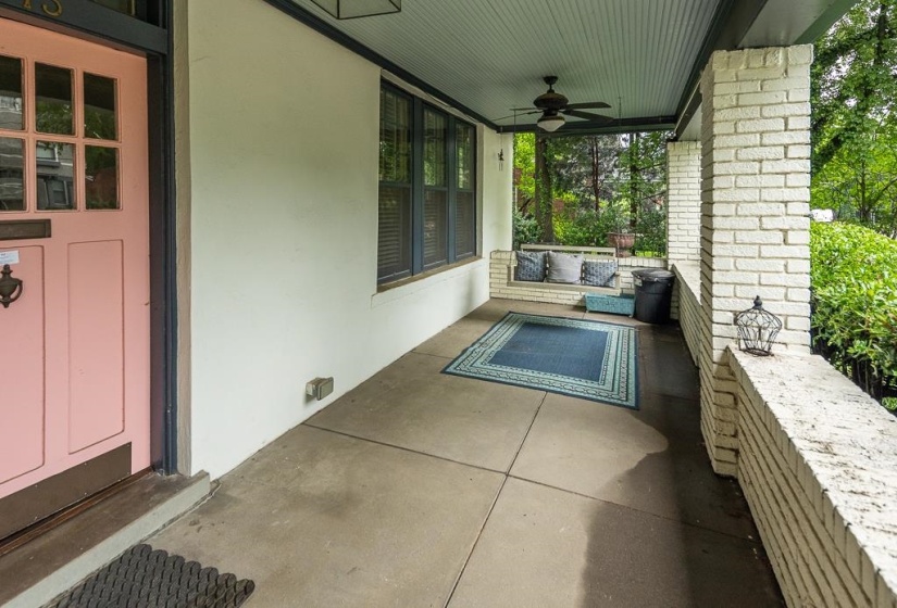 573 MCLEAN BLVD, Memphis, Tennessee 38104, 3 Bedroom Bedrooms, 2 Room Rooms,2 BathroomBathrooms,Residential,For Sale,MCLEAN,0,10221053