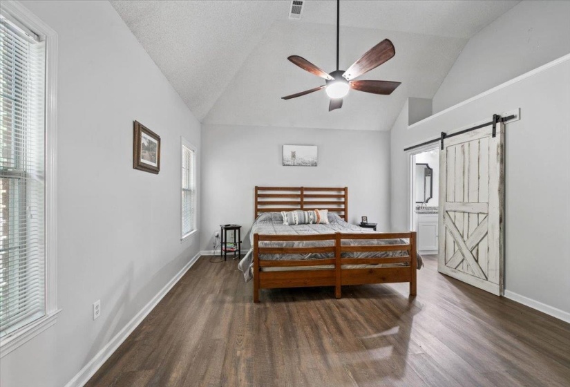 375 LEGGETT DR, Atoka, Tennessee 38004, 3 Bedroom Bedrooms, 6 Room Rooms,2 BathroomBathrooms,Residential,For Sale,LEGGETT,0,10221055
