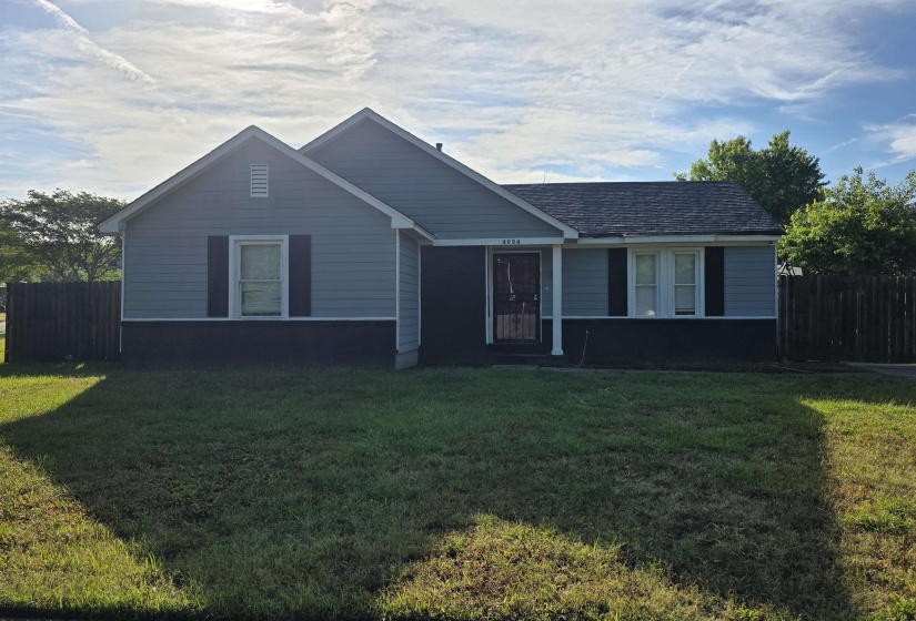 4094 KNOB DR, Memphis, Tennessee 38127, 3 Bedroom Bedrooms, 6 Room Rooms,1.1 BathroomBathrooms,Residential,For Sale,KNOB,0,10221062