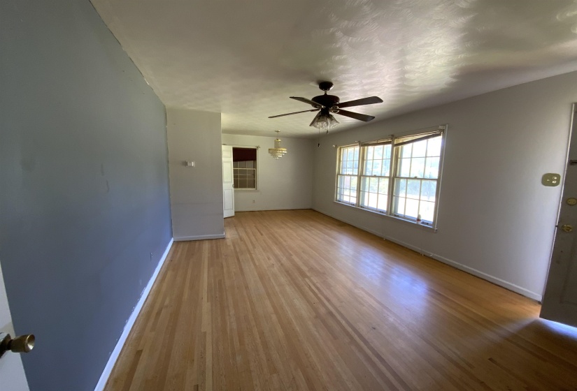 1509 CAROL DR, Memphis, Tennessee 38116, 3 Bedrooms Bedrooms, 6 Rooms Rooms,1.1 BathroomsBathrooms,Residential,For Sale,CAROL,10221065