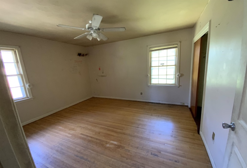 1509 CAROL DR, Memphis, Tennessee 38116, 3 Bedrooms Bedrooms, 6 Rooms Rooms,1.1 BathroomsBathrooms,Residential,For Sale,CAROL,10221065