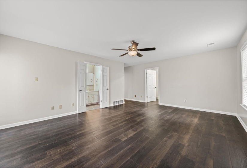 4071 CEDAR POINT RD, Lakeland, Tennessee 38002, 4 Bedrooms Bedrooms, 10 Rooms Rooms,3 BathroomsBathrooms,Residential,For Sale,CEDAR POINT,10221071