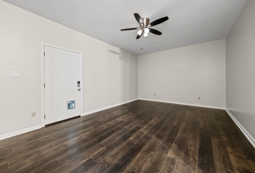 4071 CEDAR POINT RD, Lakeland, Tennessee 38002, 4 Bedrooms Bedrooms, 10 Rooms Rooms,3 BathroomsBathrooms,Residential,For Sale,CEDAR POINT,10221071