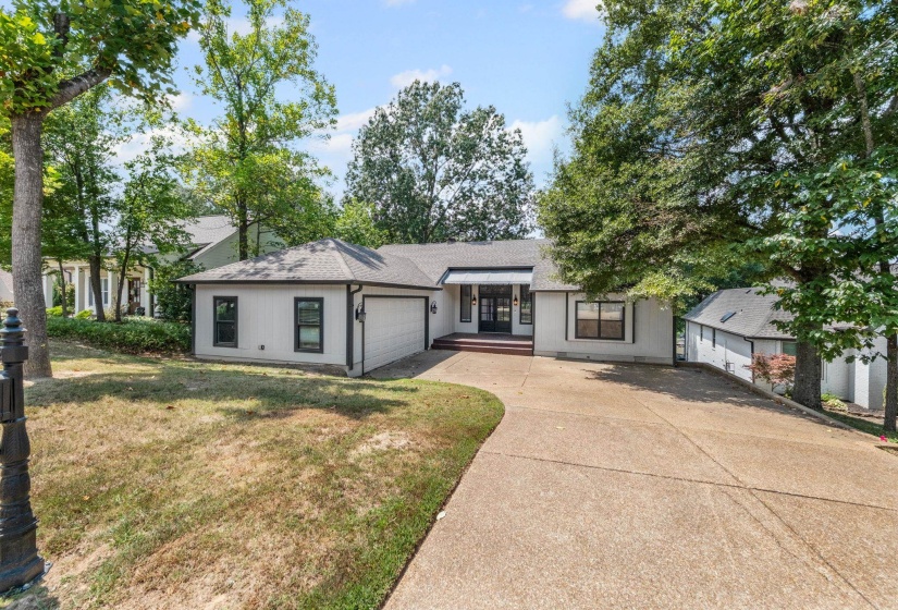 4071 CEDAR POINT RD, Lakeland, Tennessee 38002, 4 Bedrooms Bedrooms, 10 Rooms Rooms,3 BathroomsBathrooms,Residential,For Sale,CEDAR POINT,10221071