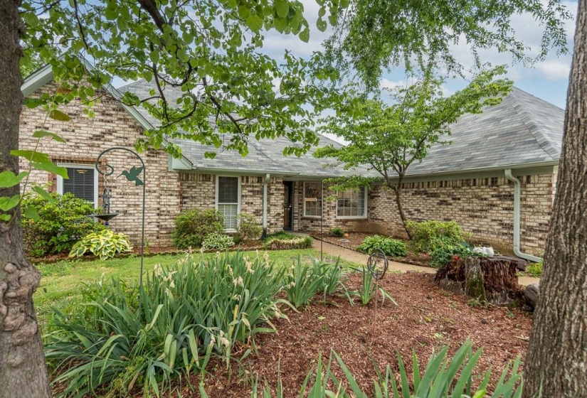 7869 BLAND LN, Memphis, Tennessee 38133, 3 Bedrooms Bedrooms, 6 Rooms Rooms,2 BathroomsBathrooms,Residential,For Sale,BLAND,10221079