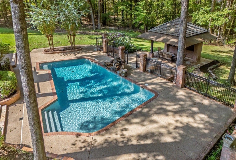 11378 MONTEREY RD, Eads, Tennessee 38028, 5 Bedrooms Bedrooms, 10 Rooms Rooms,5.1 BathroomsBathrooms,Residential,For Sale,MONTEREY,10207478