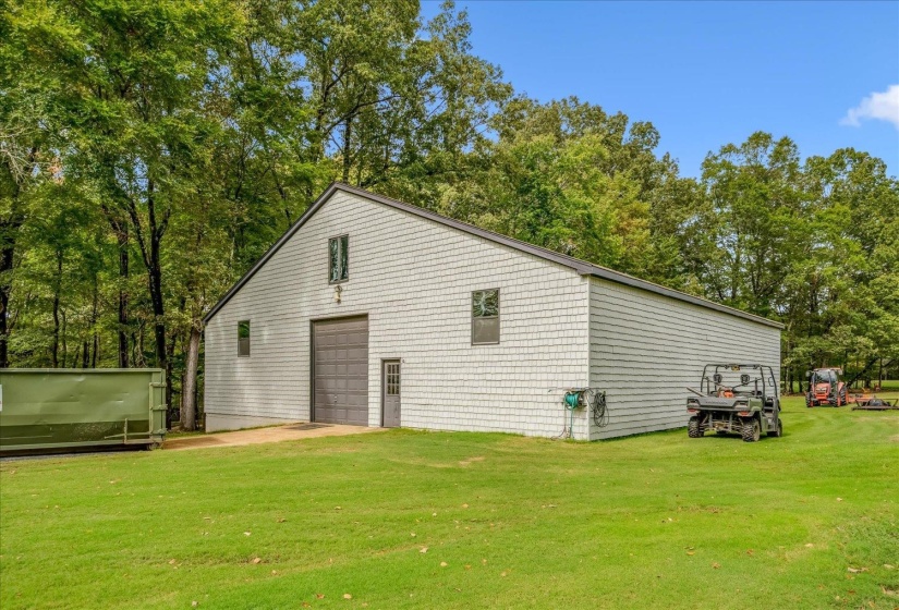 11378 MONTEREY RD, Eads, Tennessee 38028, 5 Bedrooms Bedrooms, 10 Rooms Rooms,5.1 BathroomsBathrooms,Residential,For Sale,MONTEREY,10207478