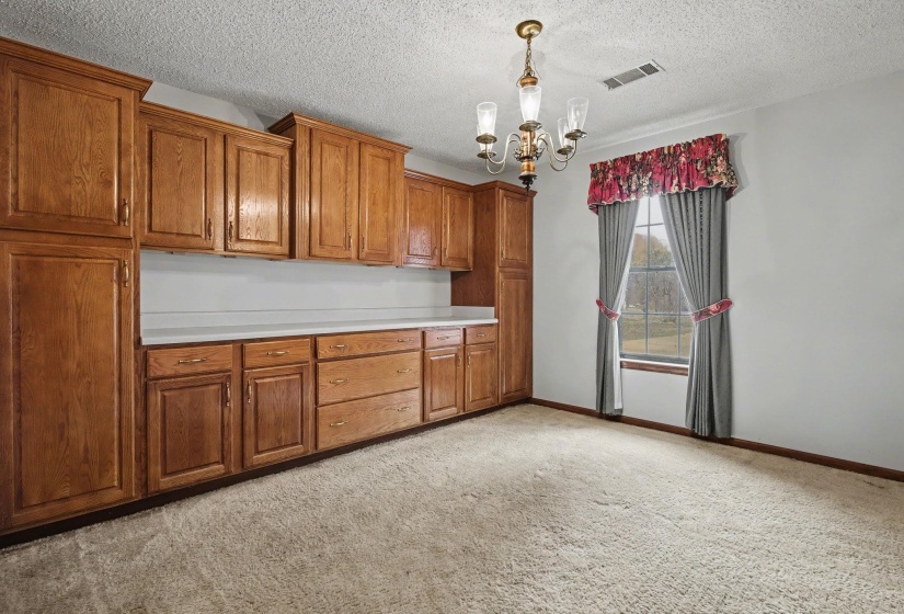 7439 LEXIE GARDNER RD, Bartlett, Tennessee 38002, 6 Bedrooms Bedrooms, 15 Rooms Rooms,4 BathroomsBathrooms,Residential,For Sale,LEXIE GARDNER,10216564