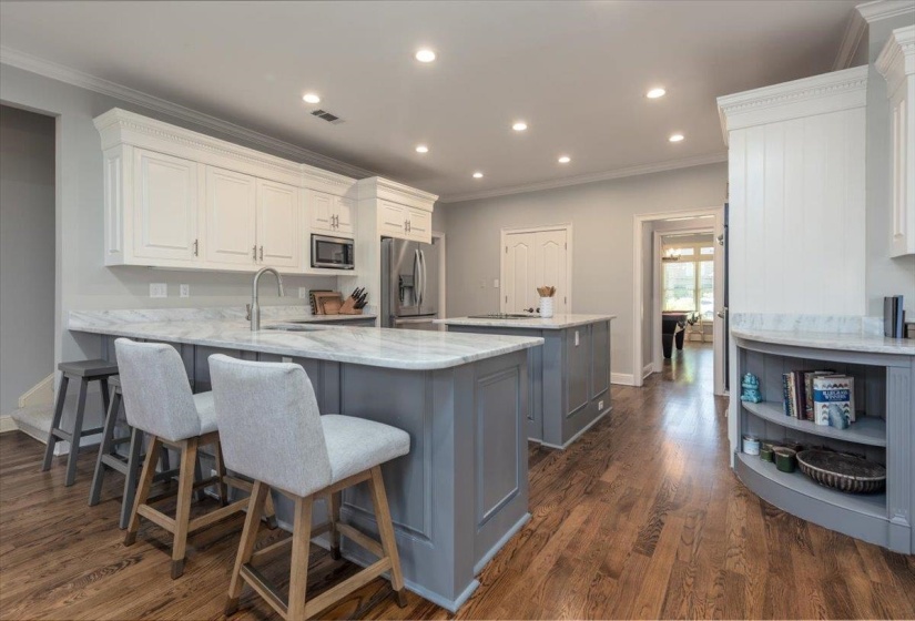 9330 GROVEWAY CV, Germantown, Tennessee 38139, 4 Bedrooms Bedrooms, 9 Rooms Rooms,3.1 BathroomsBathrooms,Residential,For Sale,GROVEWAY,10221092
