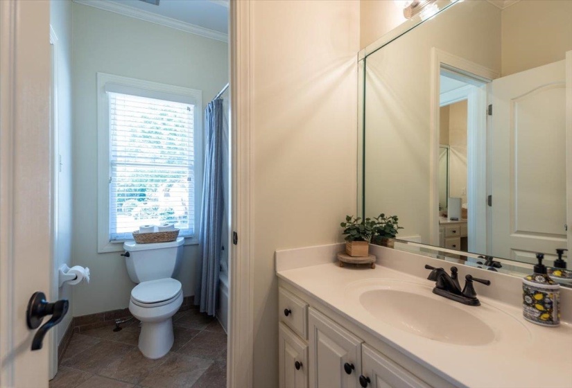 9330 GROVEWAY CV, Germantown, Tennessee 38139, 4 Bedrooms Bedrooms, 9 Rooms Rooms,3.1 BathroomsBathrooms,Residential,For Sale,GROVEWAY,10221092