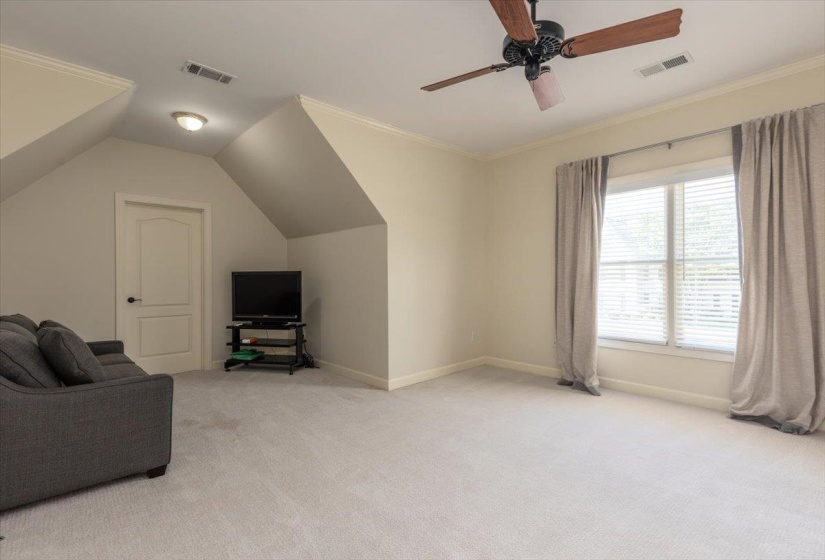 9330 GROVEWAY CV, Germantown, Tennessee 38139, 4 Bedrooms Bedrooms, 9 Rooms Rooms,3.1 BathroomsBathrooms,Residential,For Sale,GROVEWAY,10221092