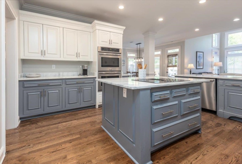 9330 GROVEWAY CV, Germantown, Tennessee 38139, 4 Bedrooms Bedrooms, 9 Rooms Rooms,3.1 BathroomsBathrooms,Residential,For Sale,GROVEWAY,10221092