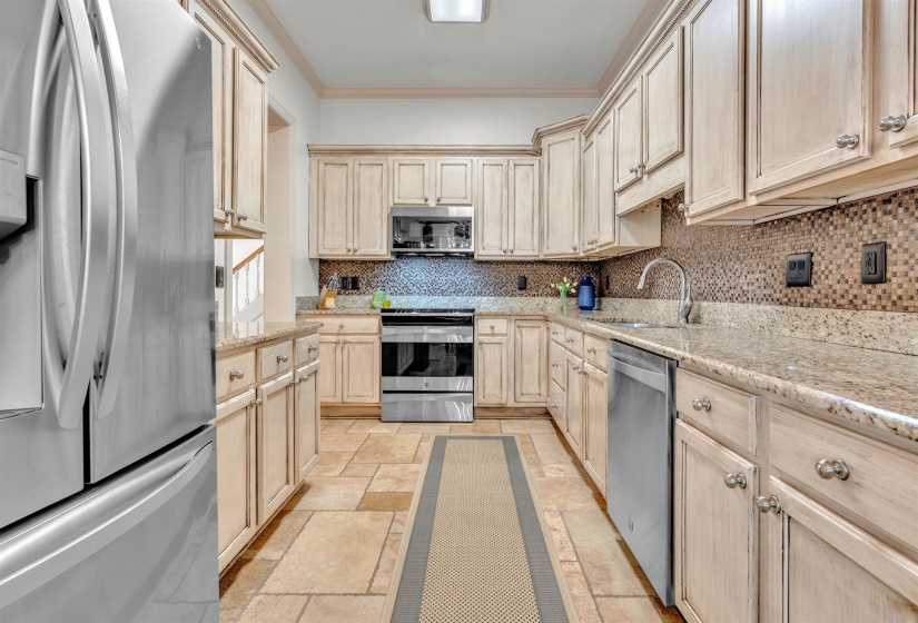 1016 RIVER LANDING DR, Memphis, Tennessee 38103, 3 Bedroom Bedrooms, 6 Room Rooms,2.1 BathroomBathrooms,Residential,For Sale,RIVER LANDING,0,10221094