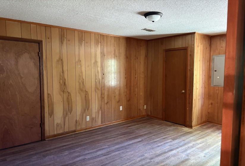 146 WALKER ST, Ripley, Tennessee 38063-1126, 2 Bedroom Bedrooms, 5 Room Rooms,1 BathroomBathrooms,Residential,For Sale,WALKER,0,10221096