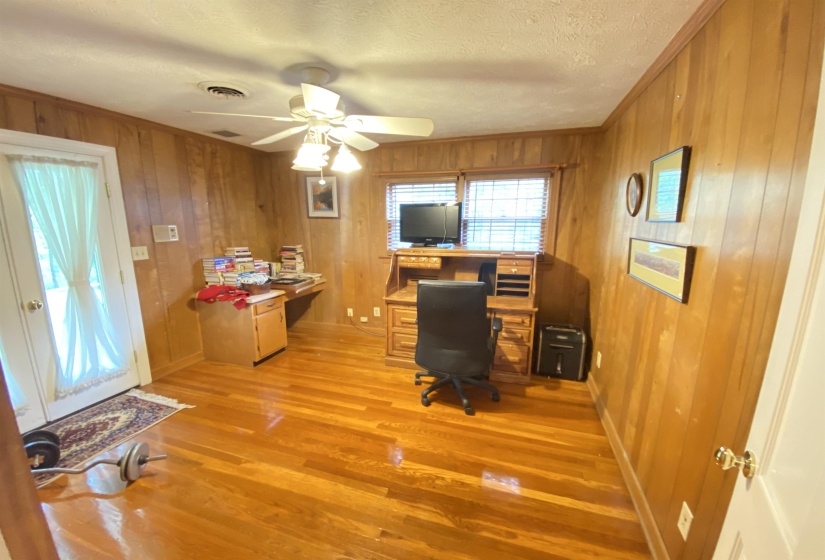 19785 69 HWY, Savannah, Tennessee 38372, 4 Bedroom Bedrooms, 9 Room Rooms,3.2 BathroomBathrooms,Residential,For Sale,69,0,10221103