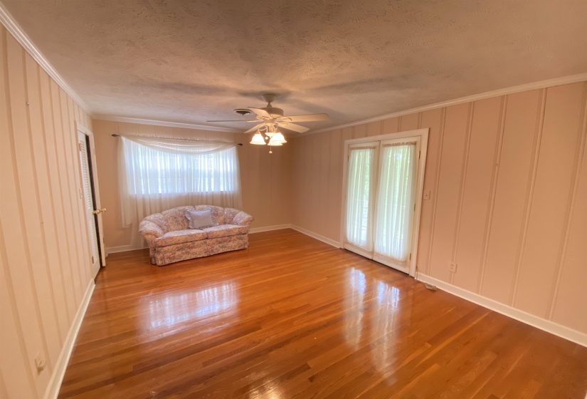 19785 69 HWY, Savannah, Tennessee 38372, 4 Bedroom Bedrooms, 9 Room Rooms,3.2 BathroomBathrooms,Residential,For Sale,69,0,10221103