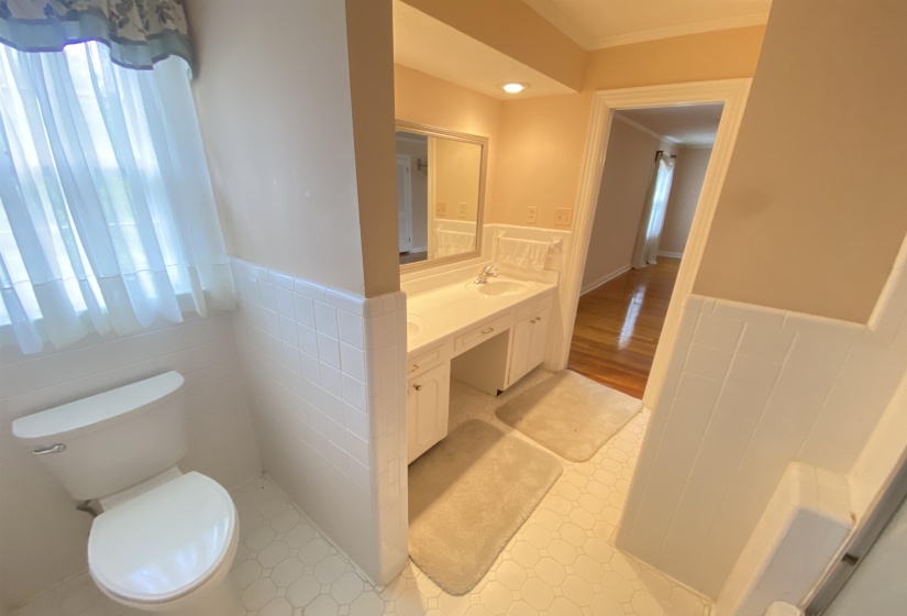 19785 69 HWY, Savannah, Tennessee 38372, 4 Bedroom Bedrooms, 9 Room Rooms,3.2 BathroomBathrooms,Residential,For Sale,69,0,10221103