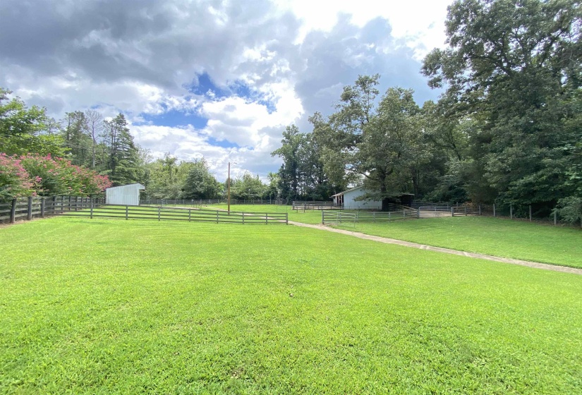 19785 69 HWY, Savannah, Tennessee 38372, 4 Bedroom Bedrooms, 9 Room Rooms,3.2 BathroomBathrooms,Residential,For Sale,69,0,10221103