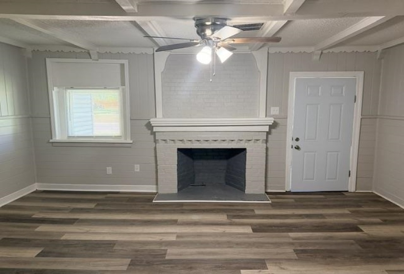 2442 MANCHESTER RD, Memphis, Tennessee 38114, 3 Bedroom Bedrooms, 6 Room Rooms,1 BathroomBathrooms,Residential,For Sale,MANCHESTER,0,10221104