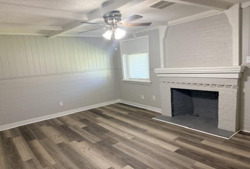 2442 MANCHESTER RD, Memphis, Tennessee 38114, 3 Bedroom Bedrooms, 6 Room Rooms,1 BathroomBathrooms,Residential,For Sale,MANCHESTER,0,10221104