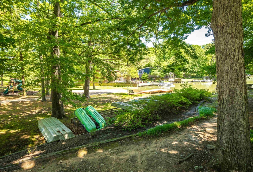 166 VIKING DR, Memphis, Tennessee 38018, 3 Bedroom Bedrooms, 7 Room Rooms,2 BathroomBathrooms,Residential,For Sale,VIKING,0,10221123