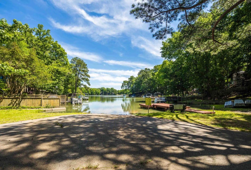 166 VIKING DR, Memphis, Tennessee 38018, 3 Bedroom Bedrooms, 7 Room Rooms,2 BathroomBathrooms,Residential,For Sale,VIKING,0,10221123