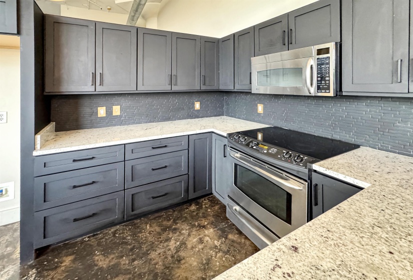505 TENNESSEE ST, Memphis, Tennessee 38103, 1 Bedroom Bedrooms, 4 Rooms Rooms,1 BathroomBathrooms,Residential,For Sale,TENNESSEE,10210467