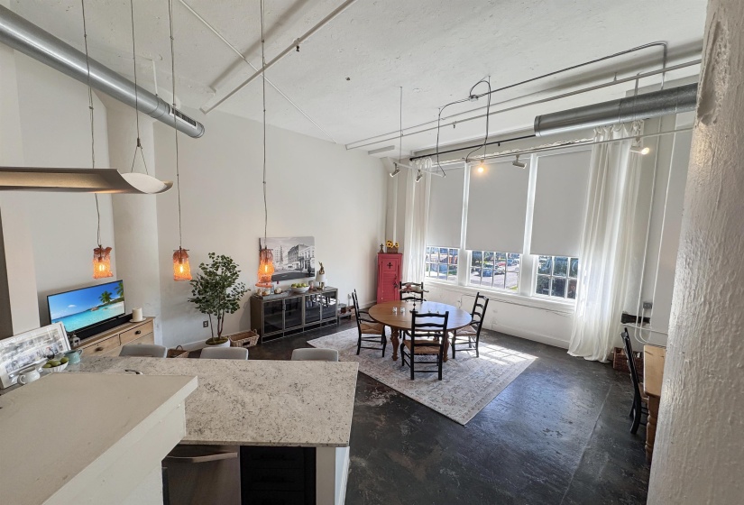 505 TENNESSEE ST, Memphis, Tennessee 38103, 1 Bedroom Bedrooms, 4 Rooms Rooms,1 BathroomBathrooms,Residential,For Sale,TENNESSEE,10210467