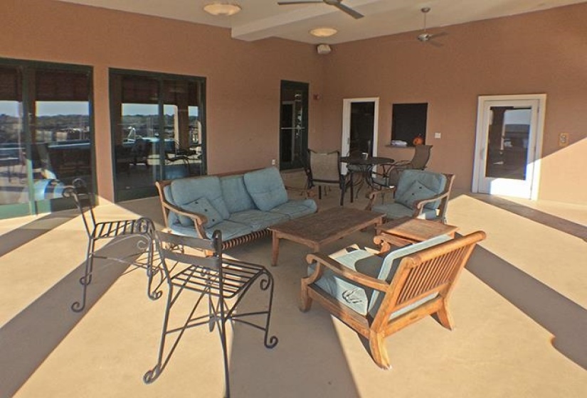 505 TENNESSEE ST, Memphis, Tennessee 38103, 1 Bedroom Bedrooms, 4 Rooms Rooms,1 BathroomBathrooms,Residential,For Sale,TENNESSEE,10210467