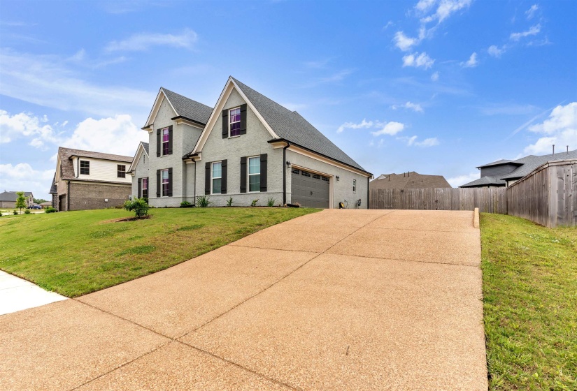 75 LAUREL WOOD LN, Oakland, Tennessee 38060, 4 Bedroom Bedrooms, 2 Room Rooms,3 BathroomBathrooms,Residential,For Sale,LAUREL WOOD,0,10221171