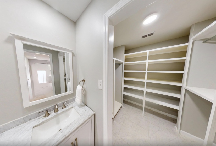 8452 WINTHROP CT, Germantown, Tennessee 38139, 4 Bedrooms Bedrooms, 11 Rooms Rooms,2.1 BathroomsBathrooms,Residential,For Sale,WINTHROP,10221176