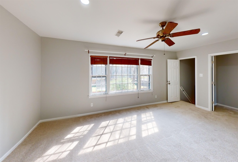 8452 WINTHROP CT, Germantown, Tennessee 38139, 4 Bedrooms Bedrooms, 11 Rooms Rooms,2.1 BathroomsBathrooms,Residential,For Sale,WINTHROP,10221176