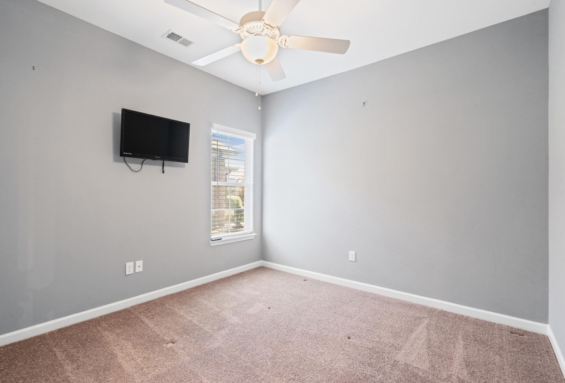 390 CHEROKEE CIR, Oakland, Tennessee 38060, 4 Bedroom Bedrooms, 6 Room Rooms,2 BathroomBathrooms,Residential,For Sale,CHEROKEE,0,10221147
