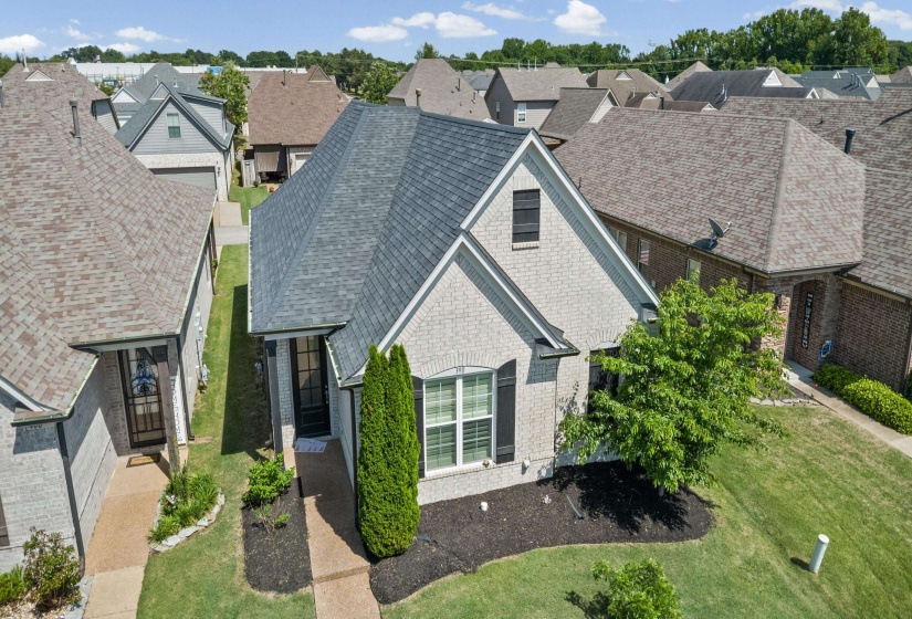 390 CHEROKEE CIR, Oakland, Tennessee 38060, 4 Bedroom Bedrooms, 6 Room Rooms,2 BathroomBathrooms,Residential,For Sale,CHEROKEE,0,10221147