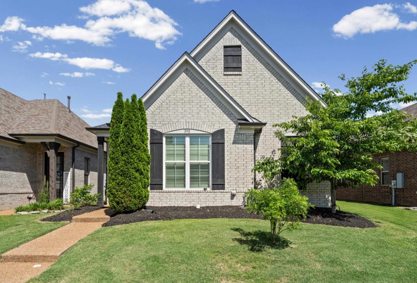 390 CHEROKEE CIR, Oakland, Tennessee 38060, 4 Bedroom Bedrooms, 6 Room Rooms,2 BathroomBathrooms,Residential,For Sale,CHEROKEE,0,10221147