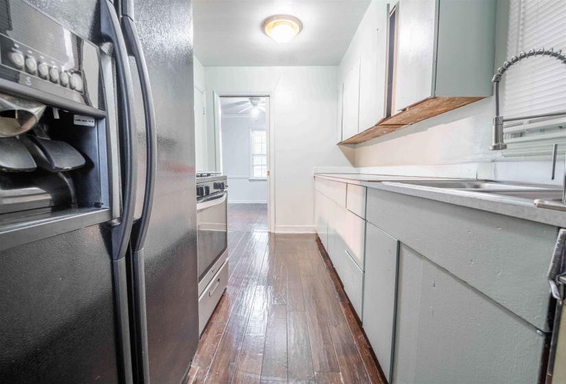 4265 TUTWILER AVE, Memphis, Tennessee 38122, 2 Bedroom Bedrooms, 2 Room Rooms,2 BathroomBathrooms,Residential,For Sale,TUTWILER,0,10221148