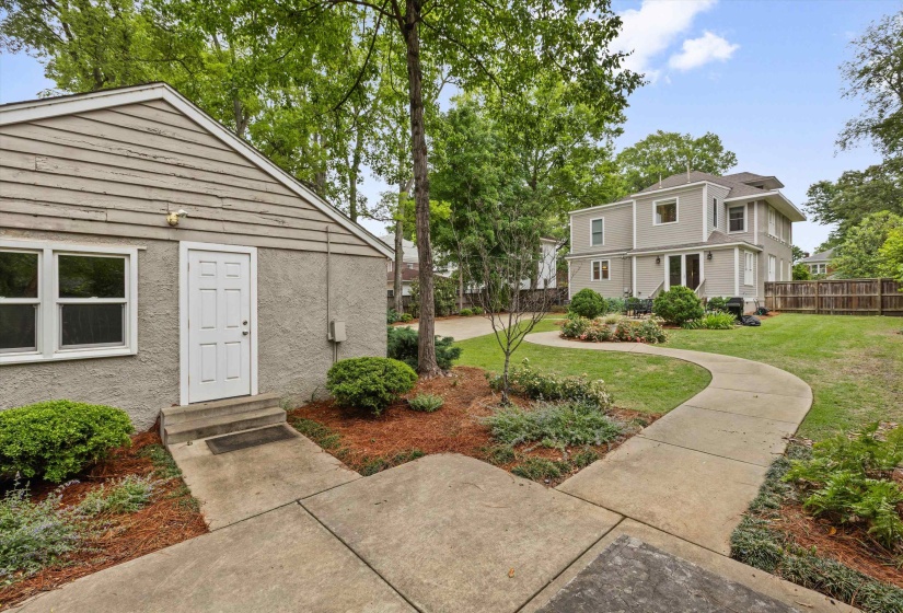 341 STONEWALL ST, Memphis, Tennessee 38112, 4 Bedrooms Bedrooms, 8 Rooms Rooms,3.1 BathroomsBathrooms,Residential,For Sale,STONEWALL,10221152