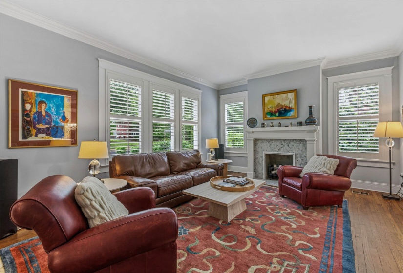 341 STONEWALL ST, Memphis, Tennessee 38112, 4 Bedrooms Bedrooms, 8 Rooms Rooms,3.1 BathroomsBathrooms,Residential,For Sale,STONEWALL,10221152