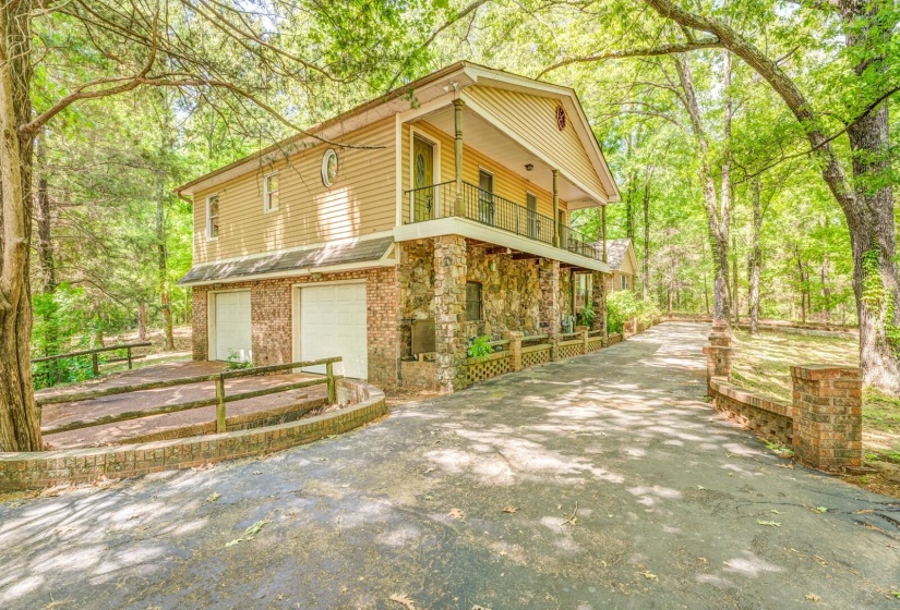 8651 BAYLOR RD, Bartlett, Tennessee 38002, 3 Bedrooms Bedrooms, 7 Rooms Rooms,3 BathroomsBathrooms,Residential,For Sale,BAYLOR,10221162