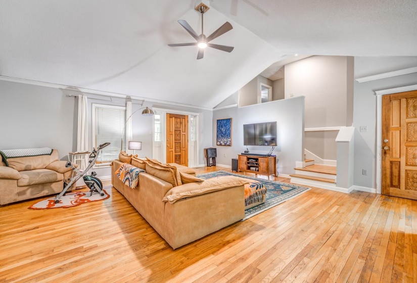 8651 BAYLOR RD, Bartlett, Tennessee 38002, 3 Bedrooms Bedrooms, 7 Rooms Rooms,3 BathroomsBathrooms,Residential,For Sale,BAYLOR,10221162