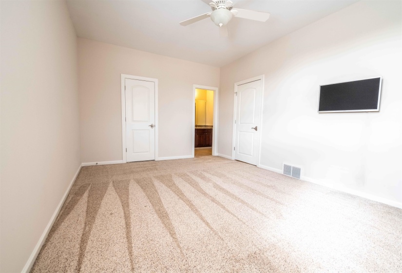 7365 OSBORN MEADOWS DR, Arlington, Tennessee 38002, 5 Bedrooms Bedrooms, 12 Rooms Rooms,3.1 BathroomsBathrooms,Residential,For Sale,OSBORN MEADOWS,10221181
